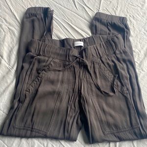 Calvin Klein size 2 cargo pants